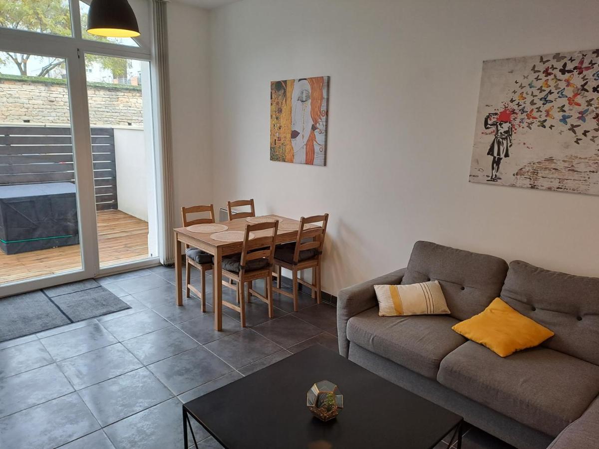 Bel Appartement Grande Terrasse Avec Parking A Dijon Exterior foto